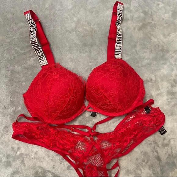 New! Victoria’s Secret Very Sexy Red Push Up Bra & Panty Set 10376 - Picture 4 of 10